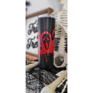 Horror characters tumbler! Freddy, Myers, horror tumbler!
